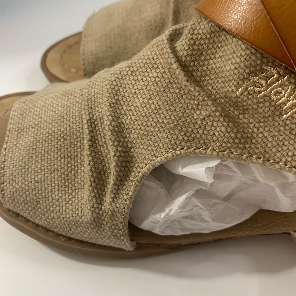 Blowfish Malibu women sandals size 6,7,8,9 - Picture 12 of 16